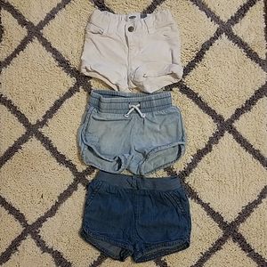 18-24 month/2T shorts bundle